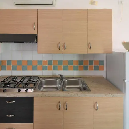 Solmare-37 By Interhome Rosapineta